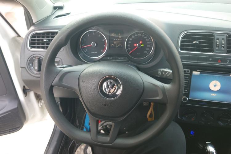 Used Volkswagen Polo 2014 1.6L Automatic Comfort Edition