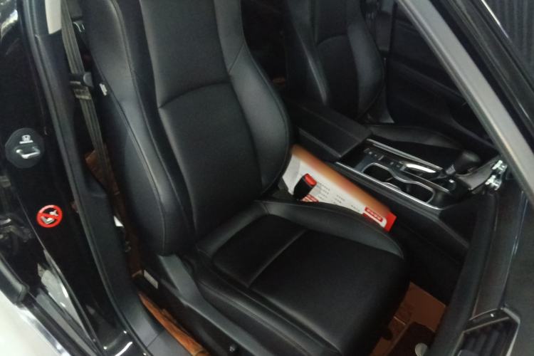 Used Honda Accord 2022 260TURBO Luxury Edition Right Front Seat