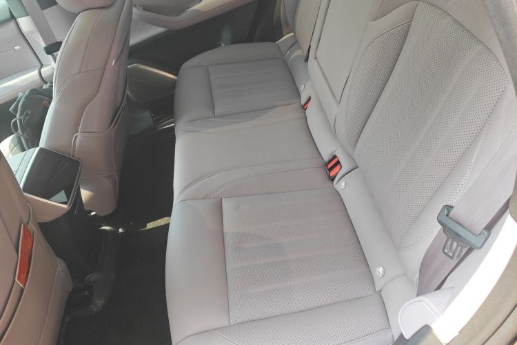 Used ONVO L60 2024 60 kWh Rear-Drive Version Left Rear Seat