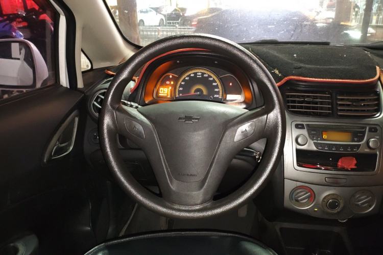 Used Chevrolet Sail 2013 Sedan 1.4L Manual - Youyi Happiness Edition Steering Wheel