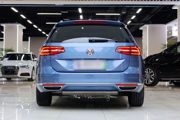 Used Volkswagen Variant New Energy 2019 GTE model
