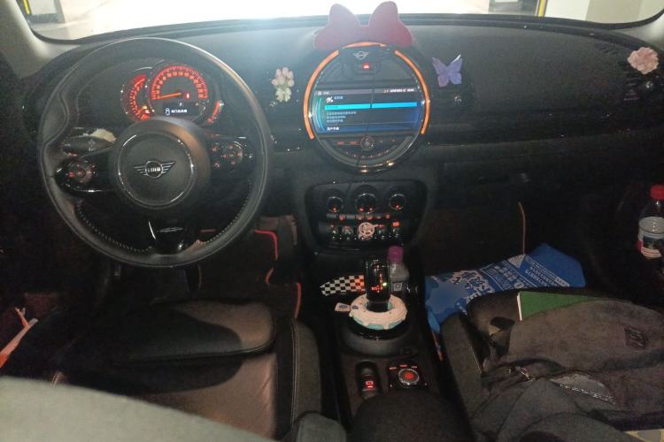 Used MINI Clubman 2019 1.5T COOPER Connoisseur Center Console