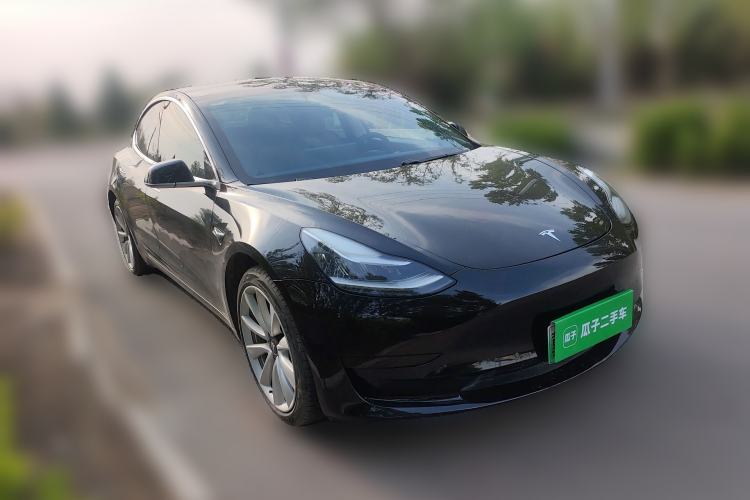 Used Tesla Model 3 2019 Standard Range Rear-Drive Upgraded Version Front Right 45 Deg