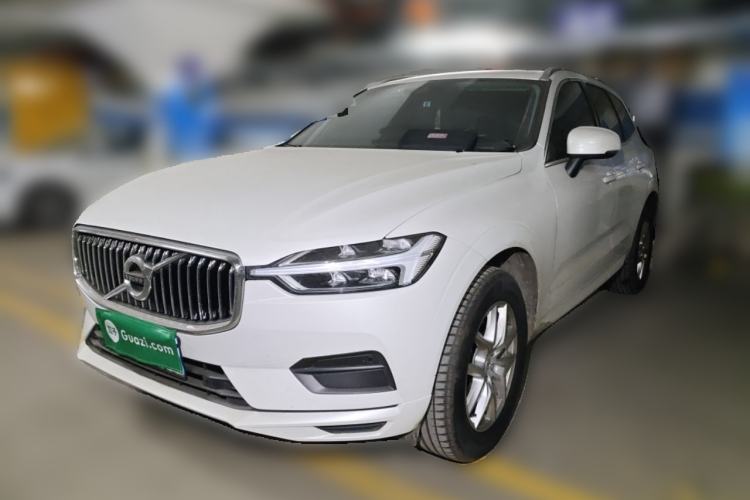 Used Volvo XC60 2019 T5 4x4 Smart Edition China V Standard