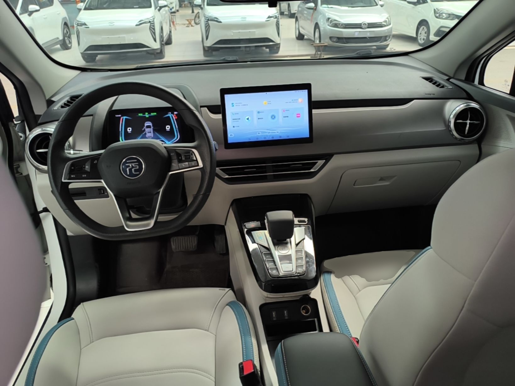 BYD Yuan Pro 2023 401KM Luxury Version — снимка 12