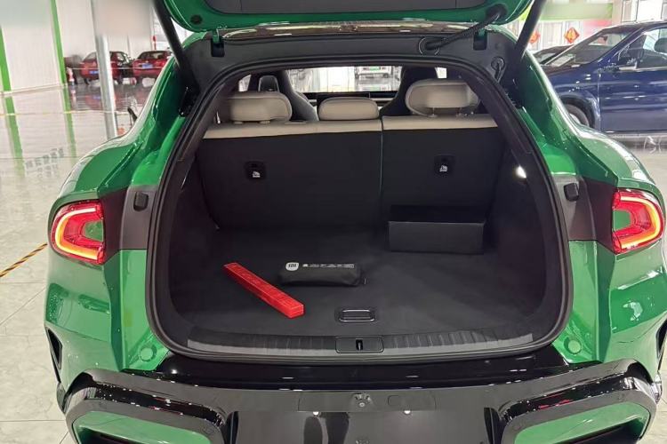 Used Xiaomi Auto YU7 2025 Ultra-Long Range Rear-Wheel Drive Version
