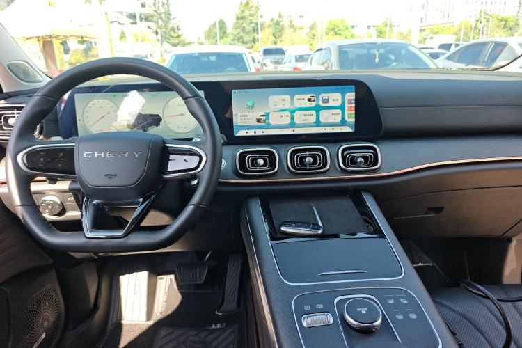 Used Chery Tiggo 9 2023 2.0T Dual-Clutch Two-Wheel Drive Luxury Edition 7 Seats