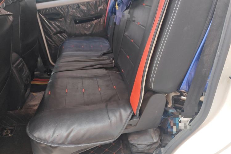 Used Wuling Hongguang 2019 1.5L S Basic Version China VI Standard LAR Left Rear Seat