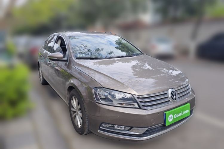 Used Volkswagen Magotan 2016 1.8TSI Smart Comfort Model Front Right 45 Deg