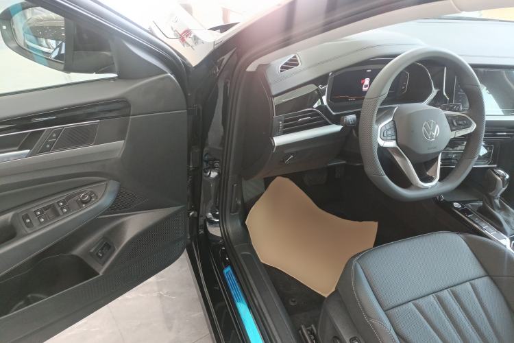 Used Volkswagen Passat 2026 Model, Outstanding 380TSI Xingkong Longteng Edition