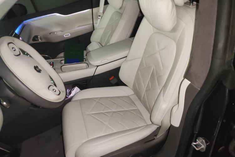 Used Nio ET7 2024 75 kWh Executive Signature Edition Left Front Seat