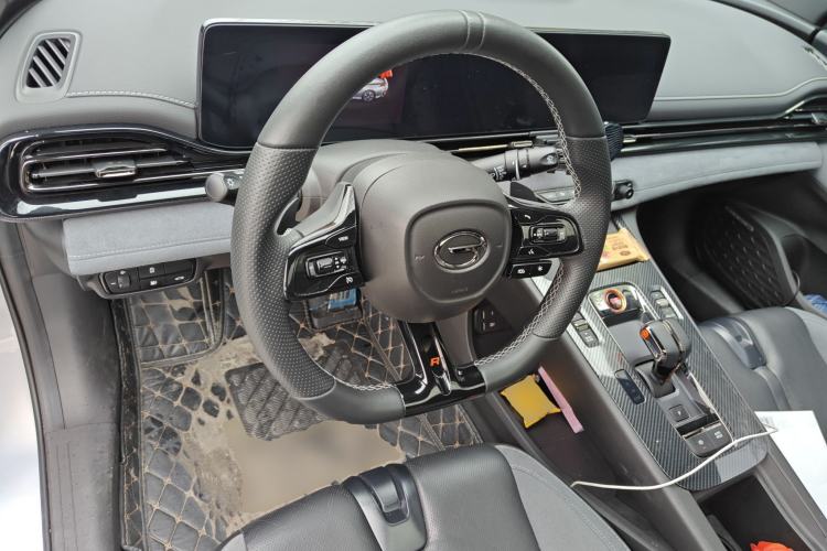 Used GAC Trumpchi EMPOW 2023 400T Automatic R PRO Steering Wheel