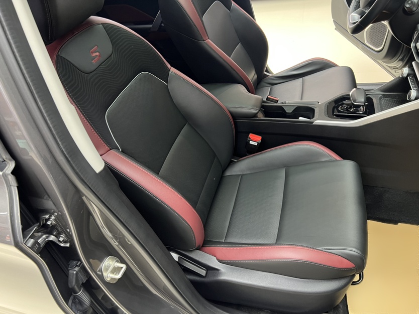 Geely Auto Coolray 2021 1.4T DCT Platinum Edition — снимка 18