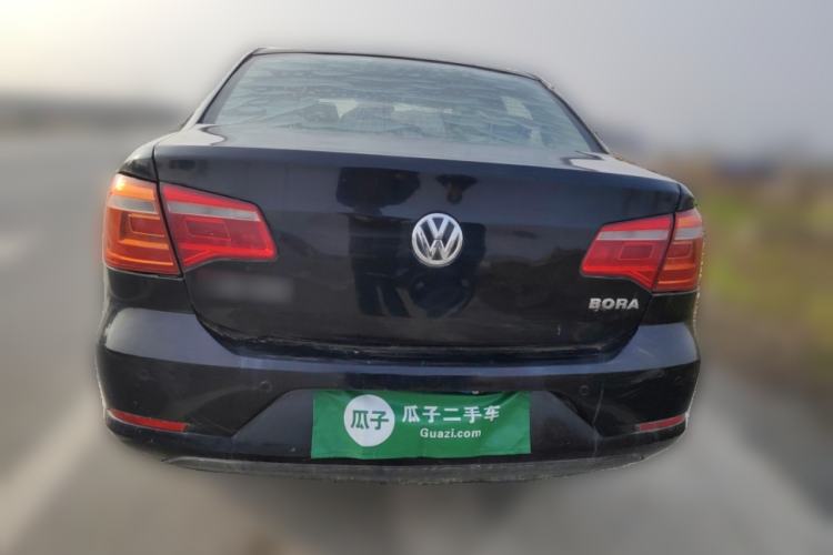 Used Volkswagen Bora 2013 1.6L Manual Fashion Edition