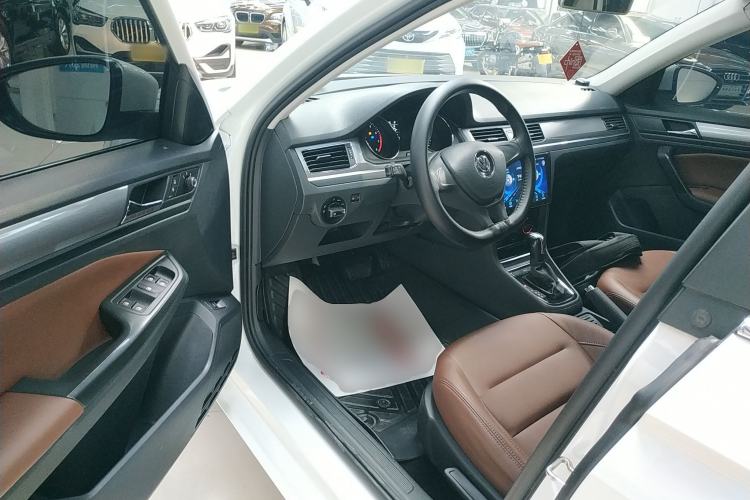 Used Volkswagen Bora 2021 1.5L Automatic Fashionable Smart Connectivity Version
