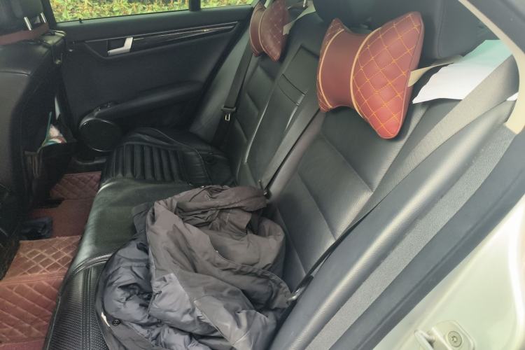 Used Mercedes-Benz C-Class 2011 C 200 CGI Fashion Model