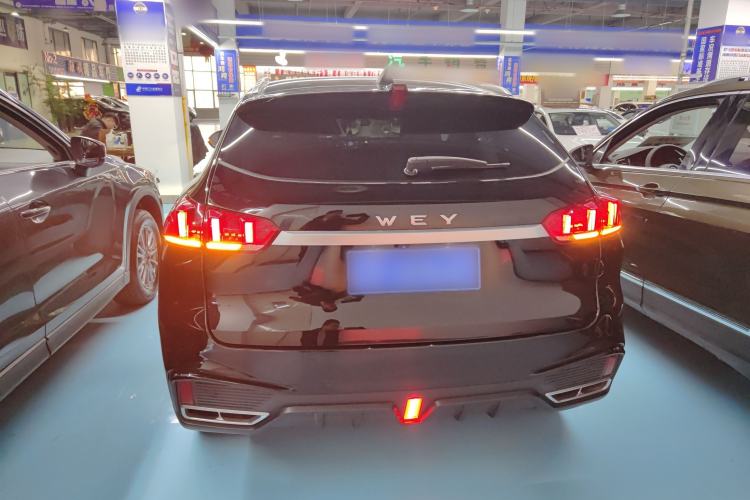 Used Wey VV5 2021 1.5T Two-Wheel Drive Color Pioneer
