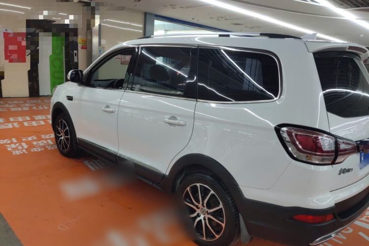 Used FORTHING Joyear X6 2017 Enjoy Series 1.5T CVT Luxury Model
