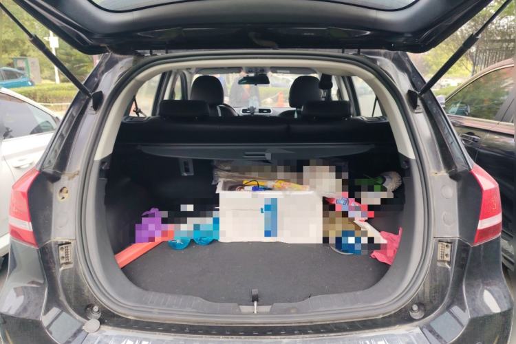 Used Haval H2 2014 1.5T Manual Two-Wheel Drive Elite Edition Trunk