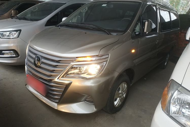 Used FORTHING Lingzhi 2023 M5L 1.6L Base Model 7 Seats