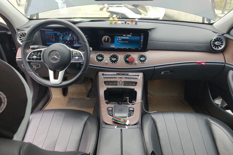 Used Mercedes-Benz E-Class 2019 Facelifted E 300 L Stylish Version
