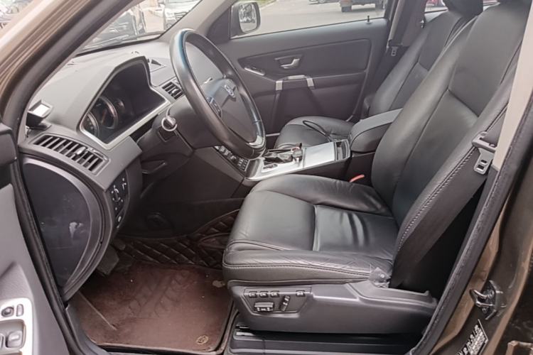 Used Volvo XC Classic 2014 T5 Luxury Edition