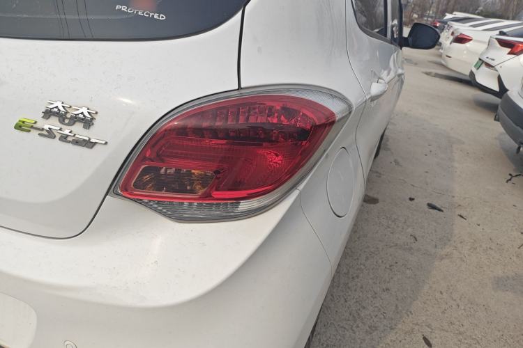 Used Oshan Benni E-Star 2021 National Edition Xin Yue Version (Fast-Charging Edition) Lithium Iron Phosphate (31.18 kWh)