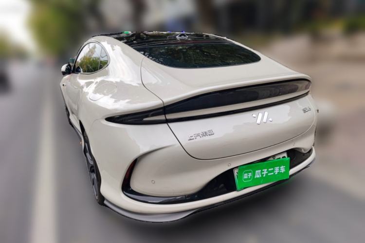 Used IM L6 2024 Max Long-Range Version Rear Left 45 Deg