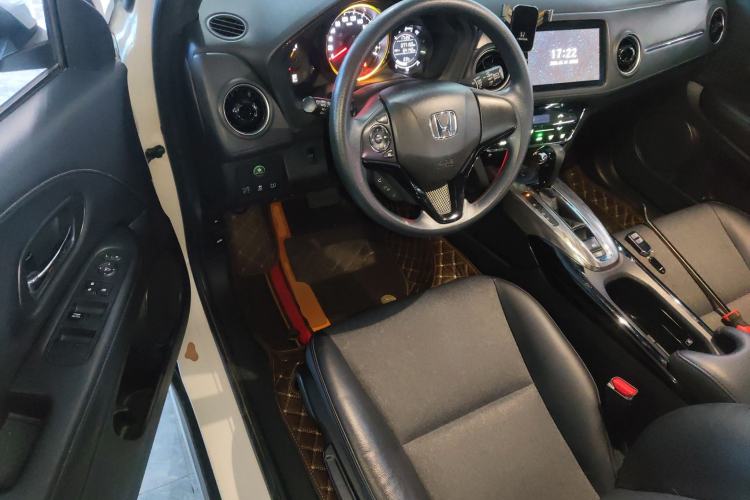 Used Honda XR-V 2021 220TURBO CVT Luxury Edition Driver Seat