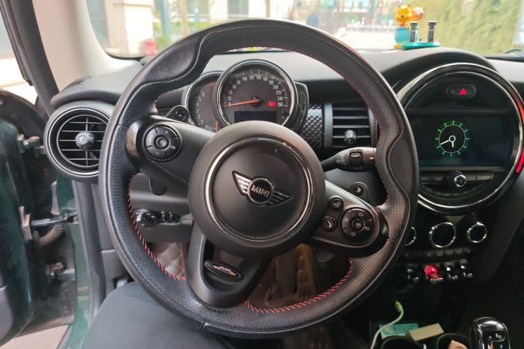Used MINI 2018 2.0T COOPER S Classic Edition Steering Wheel