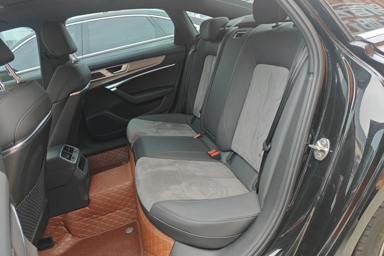 Used Audi A6L 2023 40 TFSI Luxury Dynamic Model Left Rear Seat