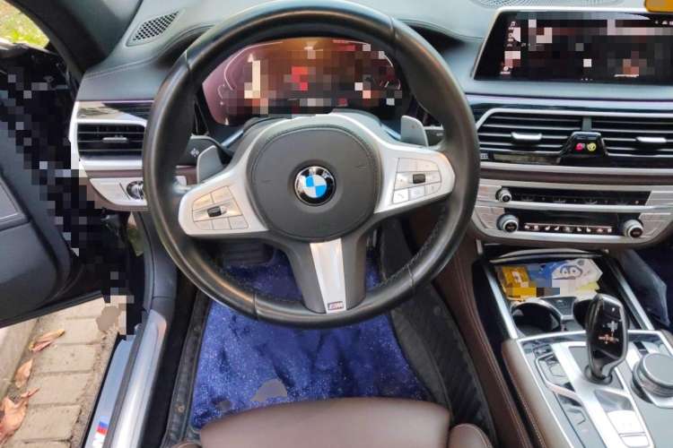 Used BMW 7 Series 2021 740Li Luxury Edition M Sport Package Steering Wheel