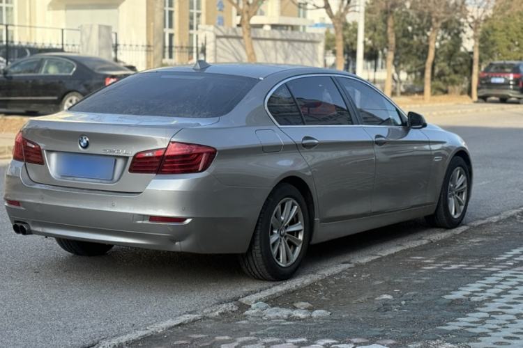 Used BMW 5 Series 2014 520Li Elegant Model
