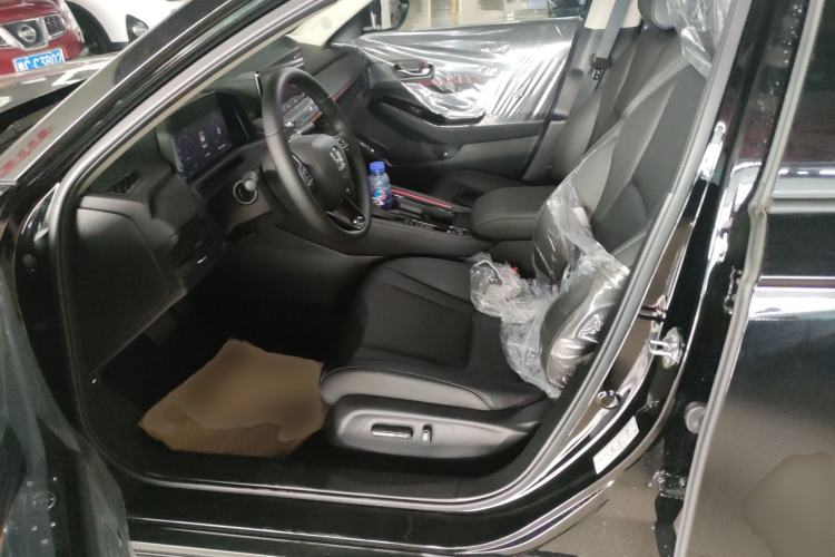 Used Honda Accord 2025 Sport Series 260TURBO Luxury Edition
