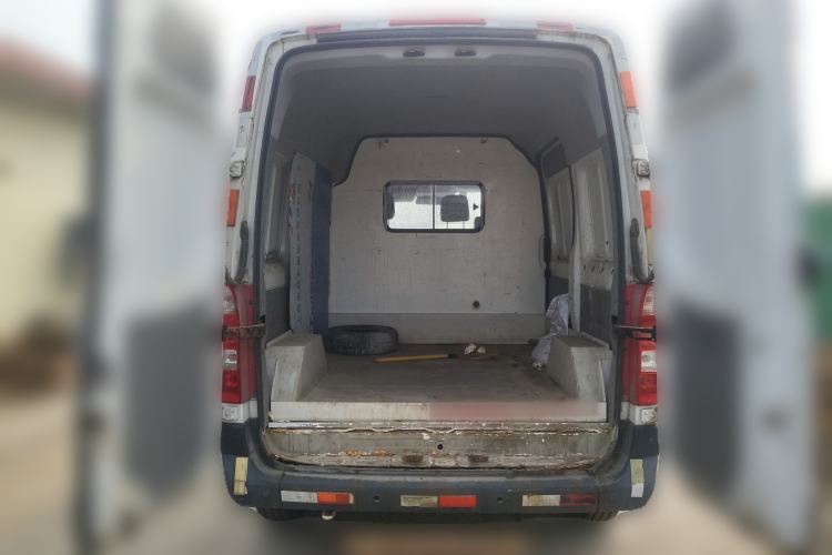 Used Foton Toano 2017 2.8T Facelifted E Van Short Wheelbase Equipped with 4J28TC3 Engine