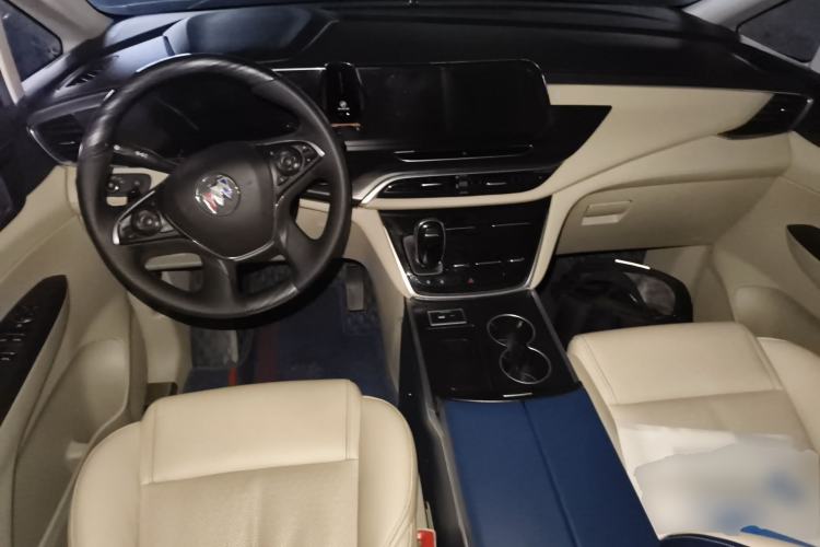 Used Buick GL8 2021 ES Landtrek 653T Comfort Edition Center Console