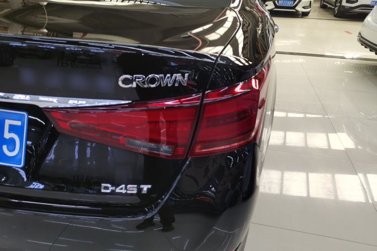 Used Toyota Crown 2018 2.0T Sport Edition
