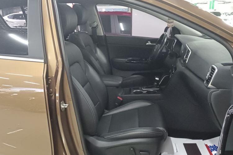 Used Kia KX5 2016 1.6T Automatic Two-Wheel Drive DLX Right Front Seat