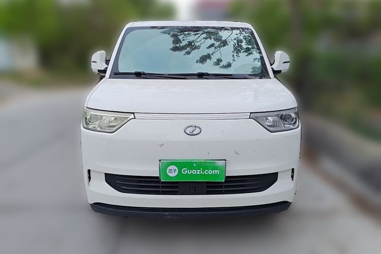 Used Ruichi EC75 2023 Pioneer Model I 41.85 kWh Front