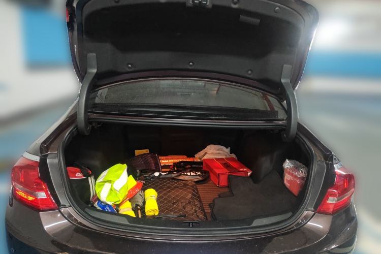 Used Buick LaCrosse 2018 28T Luxury Model
