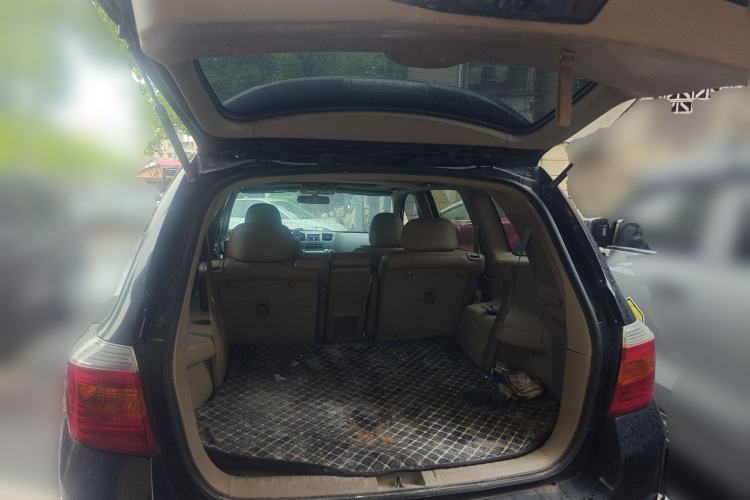 Used Toyota Highlander 2009 3.5L 4x4 7-Seater Luxury Edition Trunk