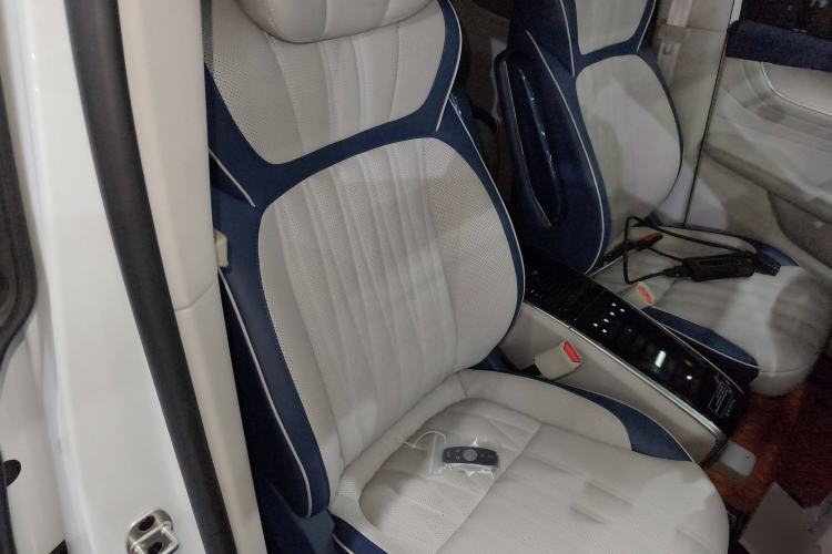 Used Roewe iMAX8 2021 400TGI Supreme Series Ultimate Edition