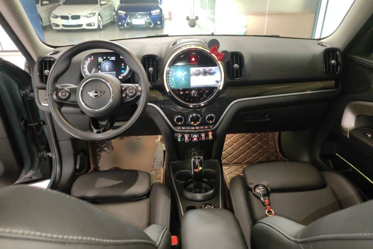 Used MINI Countryman 2021 1.5T COOPER Connoisseur Center Console