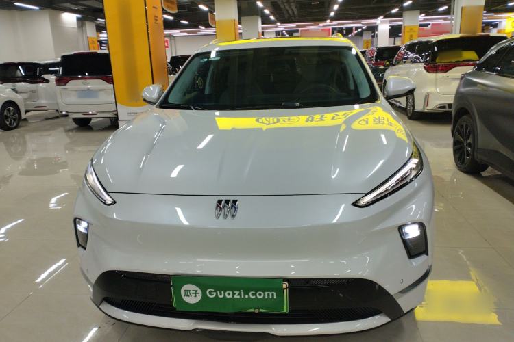 Used Buick E5 2025 Model 620KM Prestige Edition Front