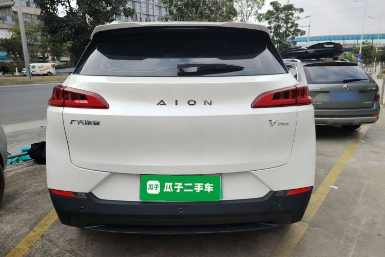 Used AION V 2021 Plus 70 Super Fast Charging Version Ternary Lithium
