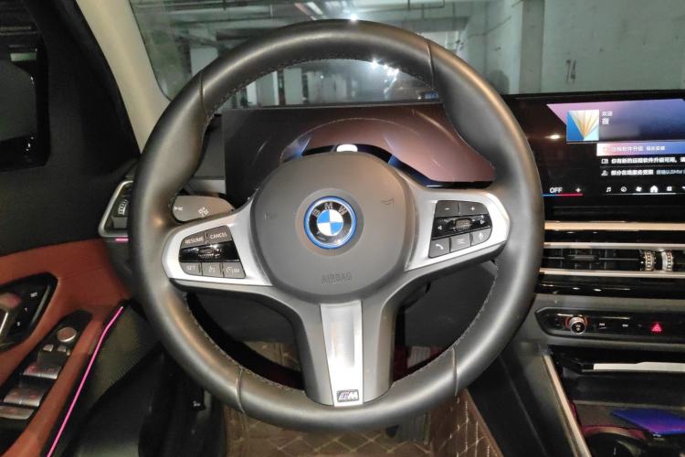 Used BMW i3 2024 eDrive 35 L
