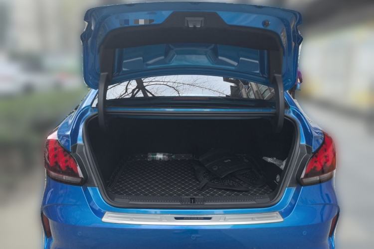 Used MG 5 2021 300TGI DCT Luxury Flagship Edition
