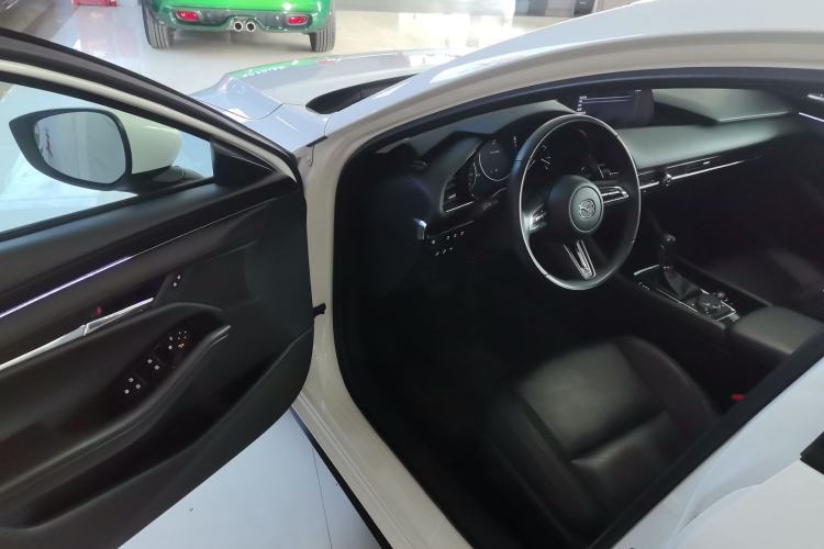 Used Mazda Mazda 3 Axela 2023 2.0L Automatic Zhiyao Edition