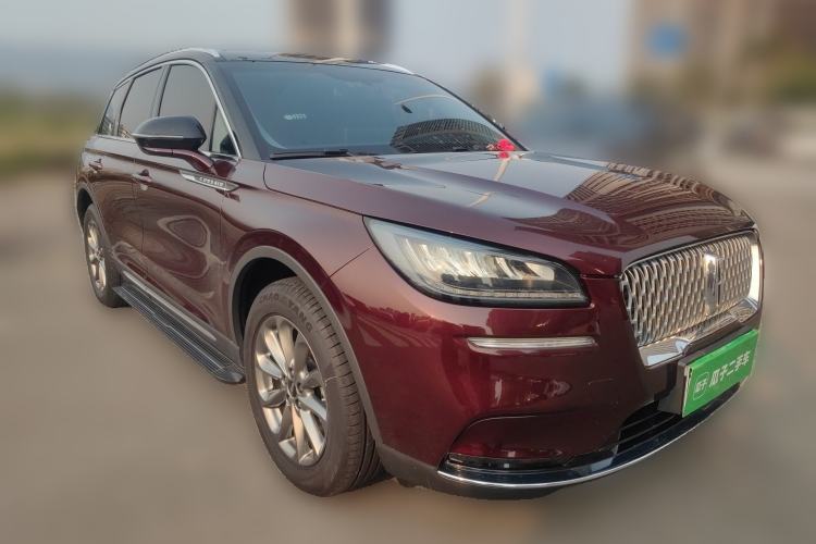 Used Lincoln Corsair 2021 2.0T Two-Wheel Drive Deluxe Edition Front Right 45 Deg