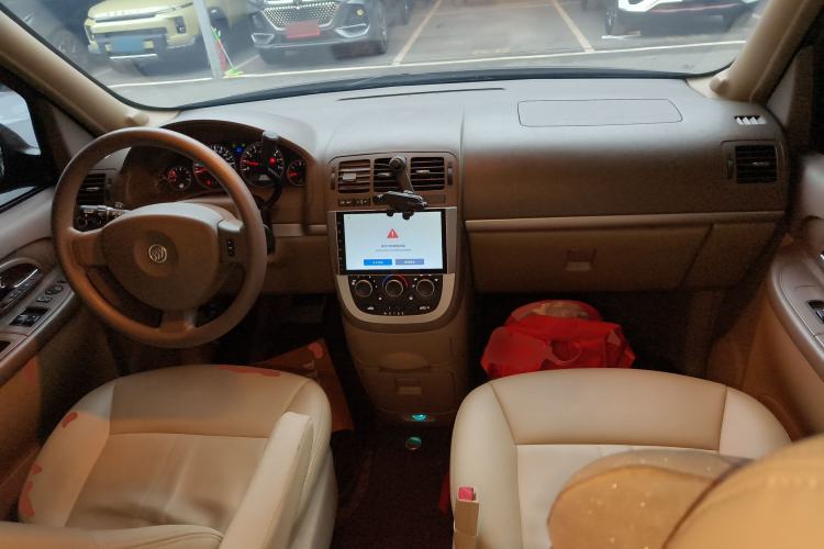 Used Buick GL8 2014 2.4L Classic Edition
